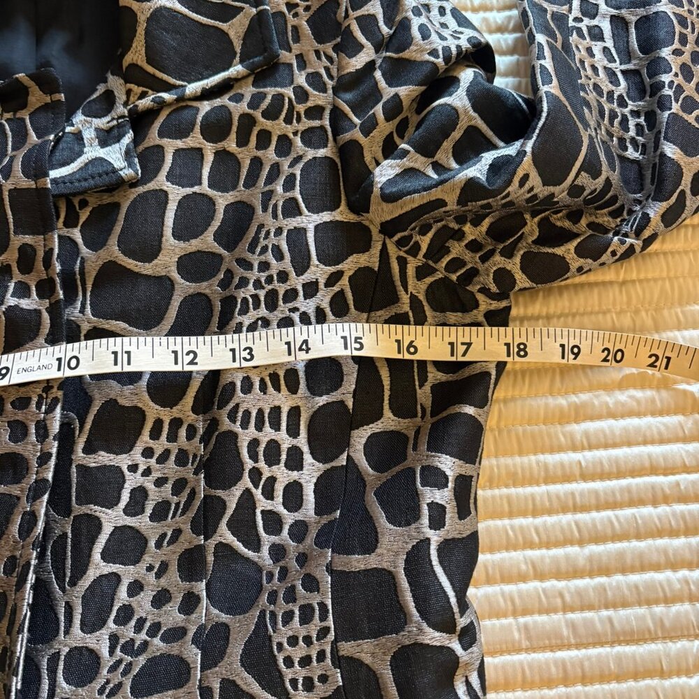 Size 0 Carlisle 3/4 length jacket - Picture 11 of 11